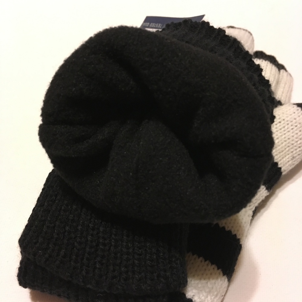 American Rag Knit Gloves BlackWhite Stripe - Picture 4 of 6